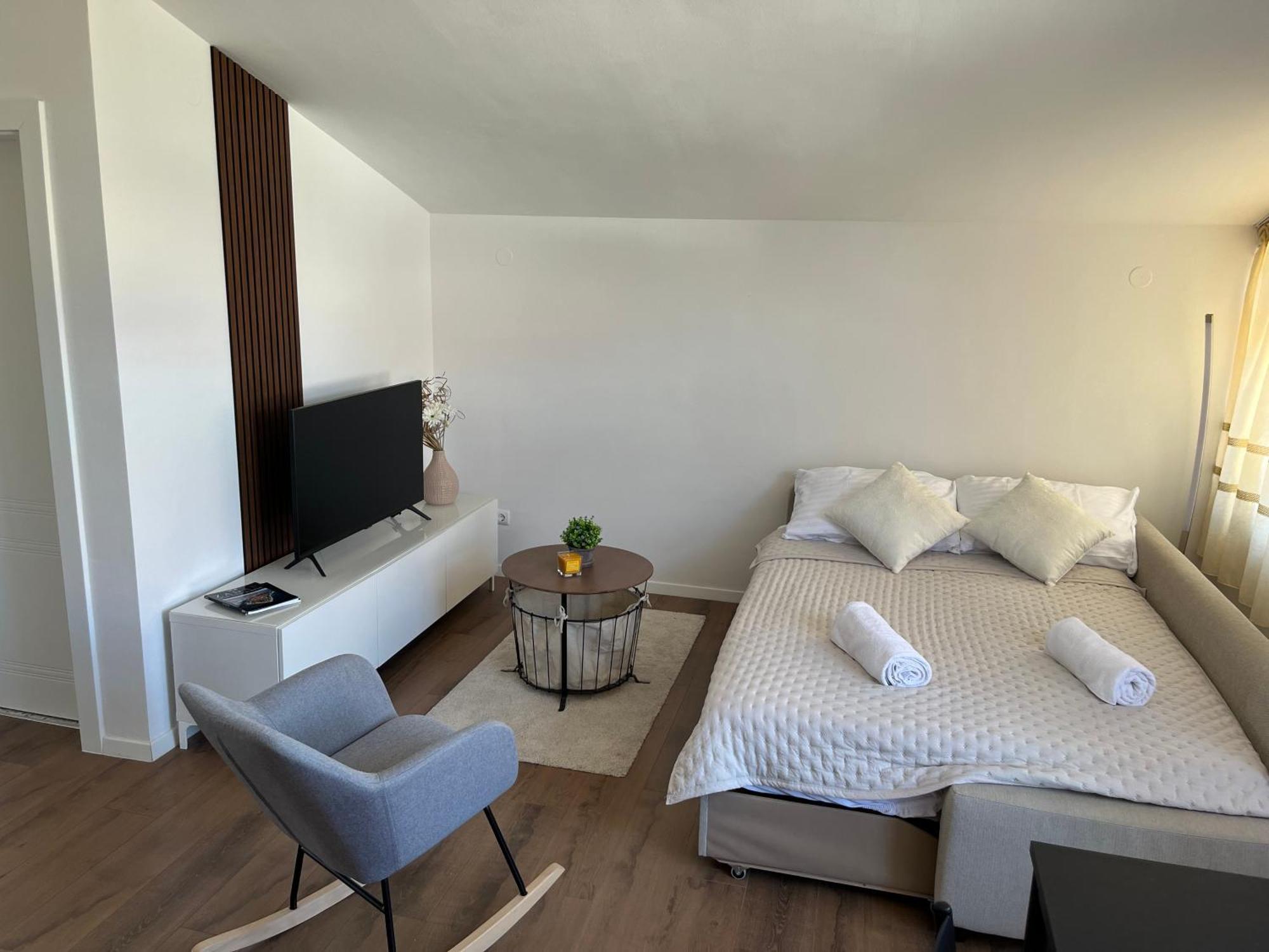 Studio Apartment Elena Zadar Exterior photo